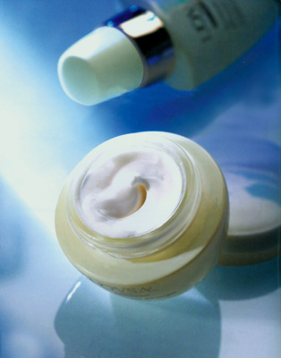 北京北協(xié)本草 化妝品技術(shù)開發(fā)的創(chuàng)新領(lǐng)航者與自助貿(mào)易平臺(tái)賦能